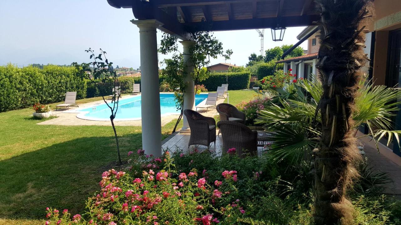 Moniga del Garda B&B Villa Fiorini المظهر الخارجي الصورة