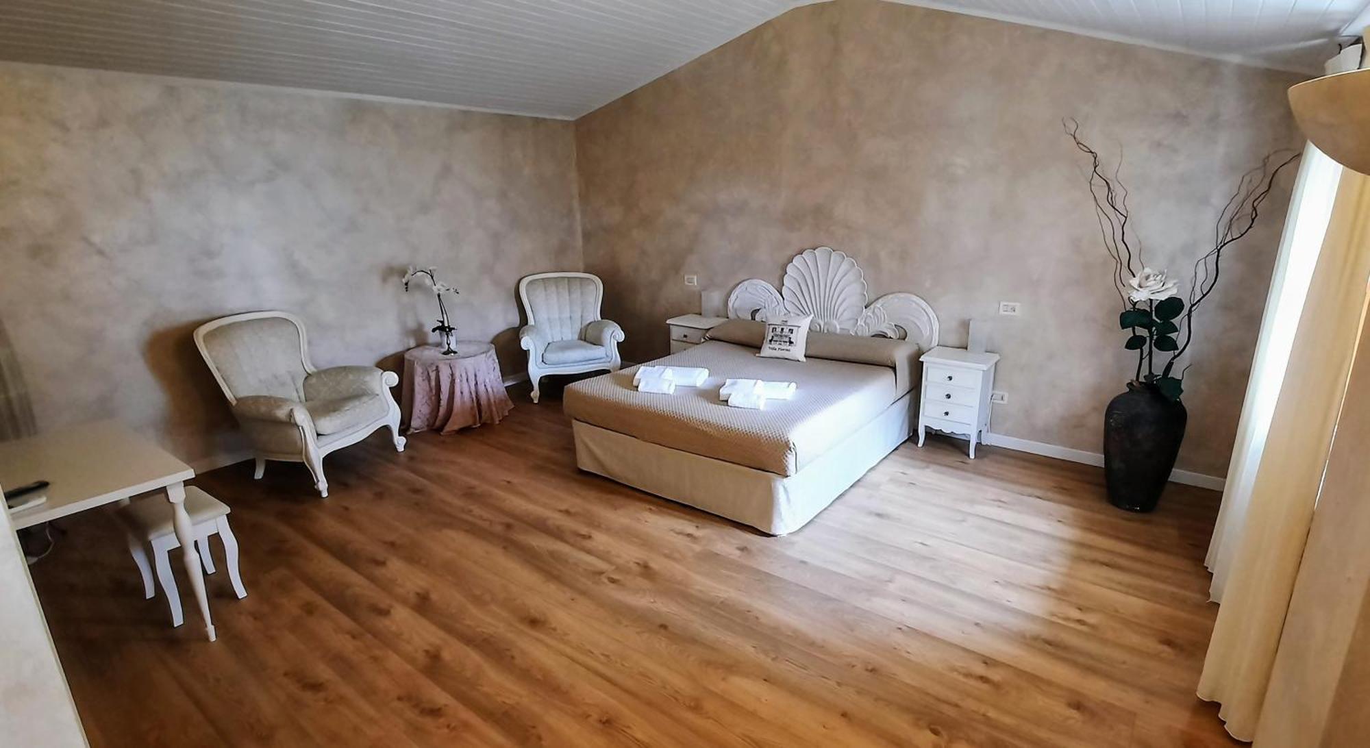 Moniga del Garda B&B Villa Fiorini المظهر الخارجي الصورة
