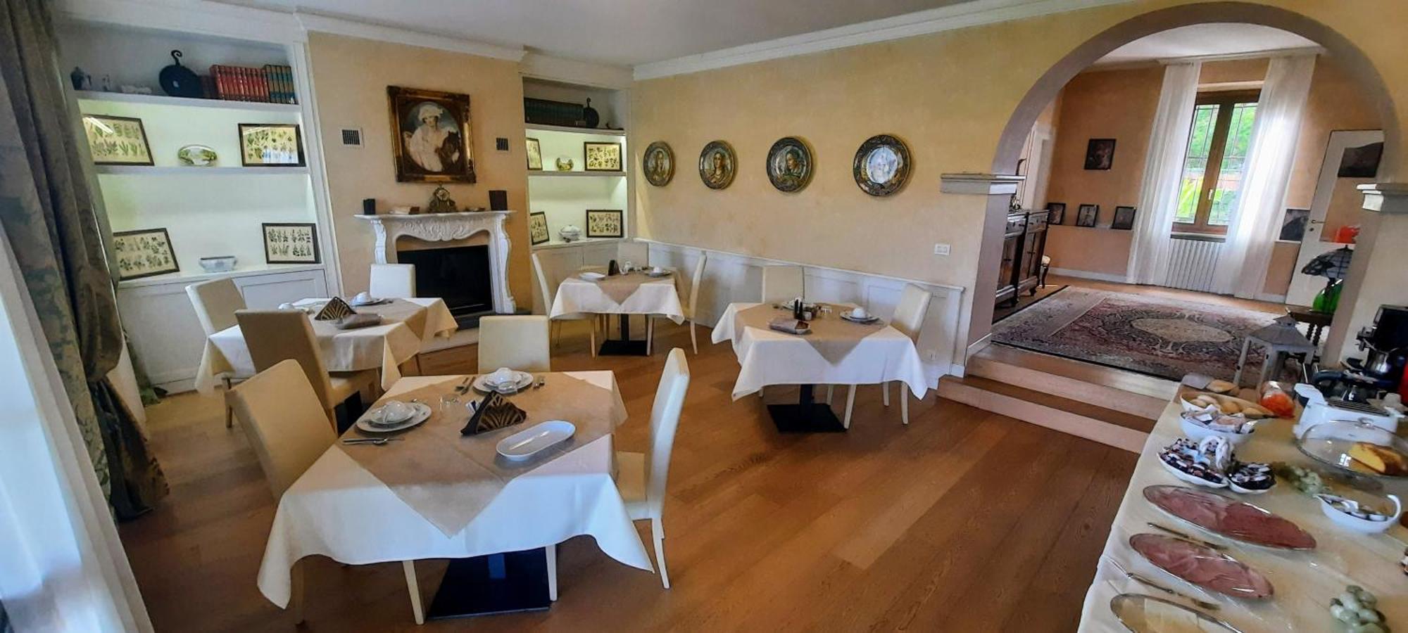 Moniga del Garda B&B Villa Fiorini المظهر الخارجي الصورة