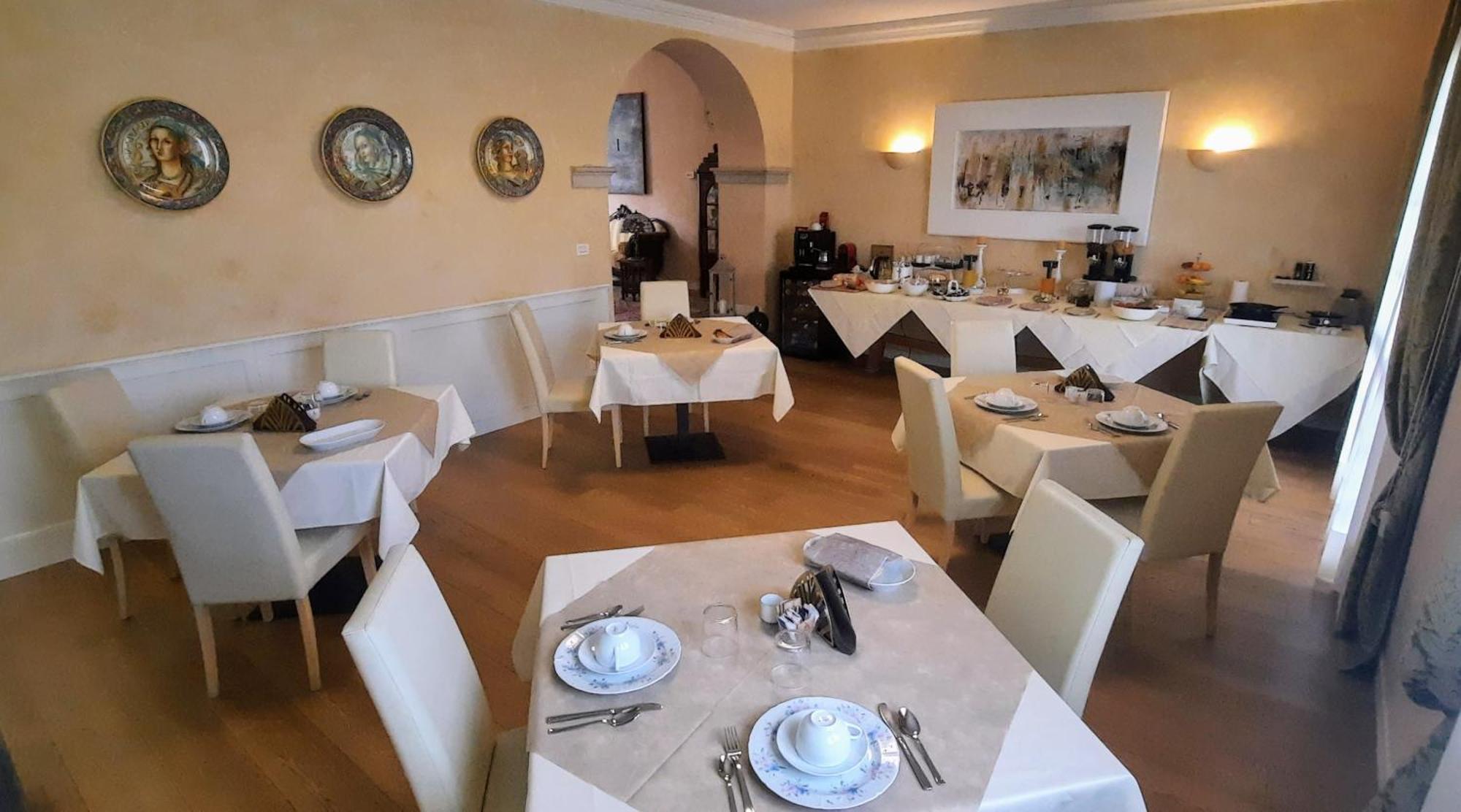 Moniga del Garda B&B Villa Fiorini المظهر الخارجي الصورة