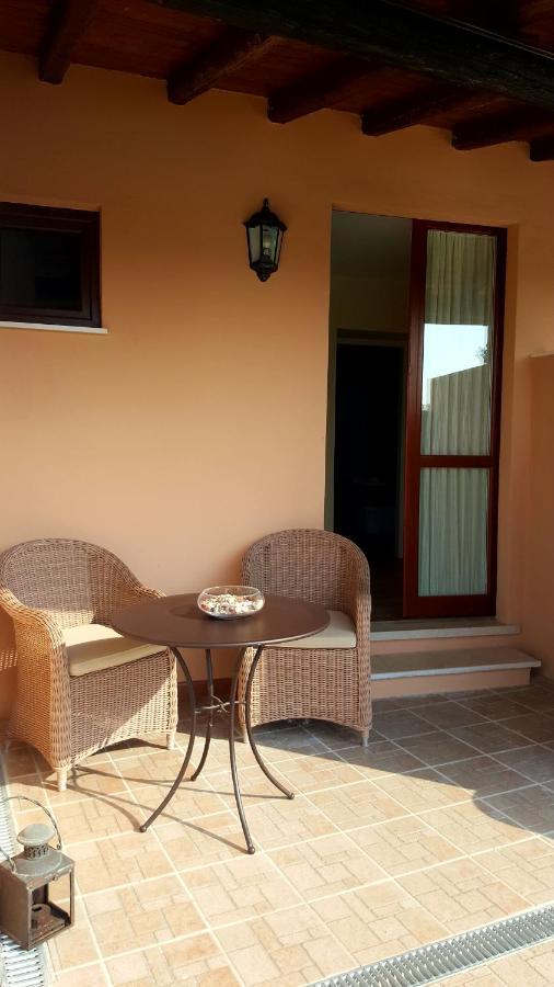 Moniga del Garda B&B Villa Fiorini المظهر الخارجي الصورة